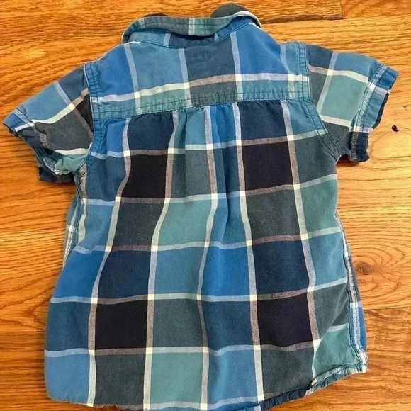 BabyGap Plaid Button Down Shirt sizw 18-24 months - Picture 4 of 5